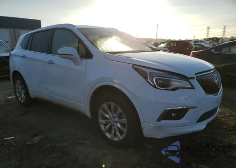 2017 Buick Envision Essence z USA, uszkodzony, nr VIN LRBFXDSAXHD216668